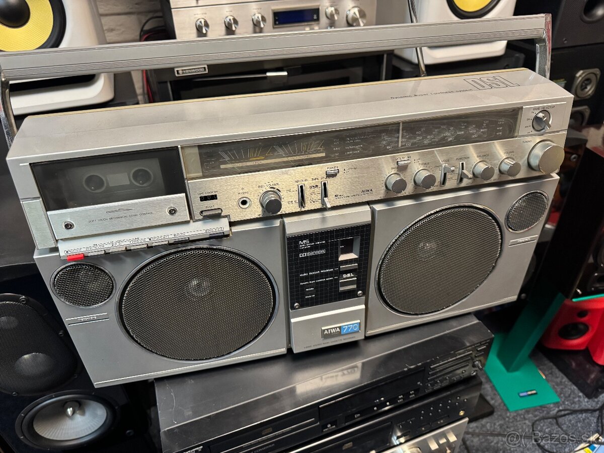 AIWA 770