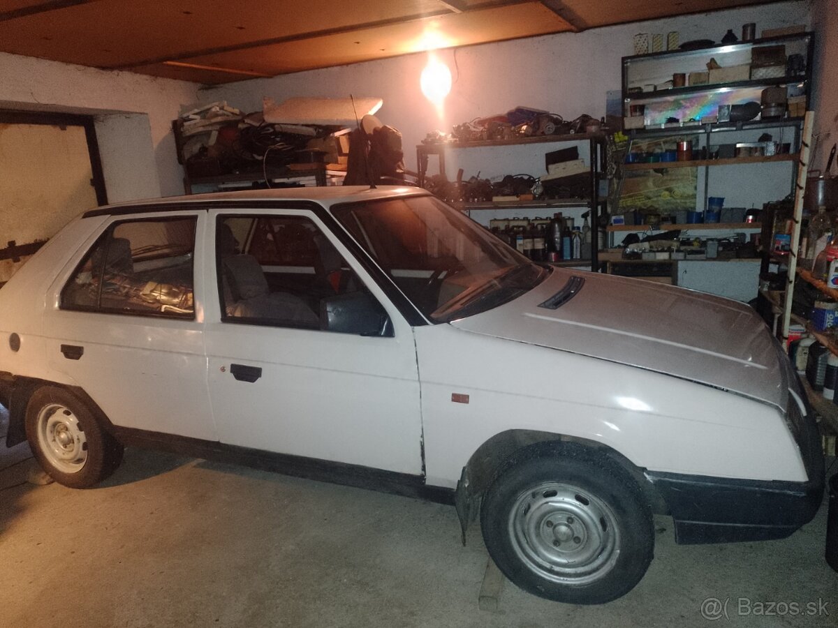 Škoda Favorit 136 L