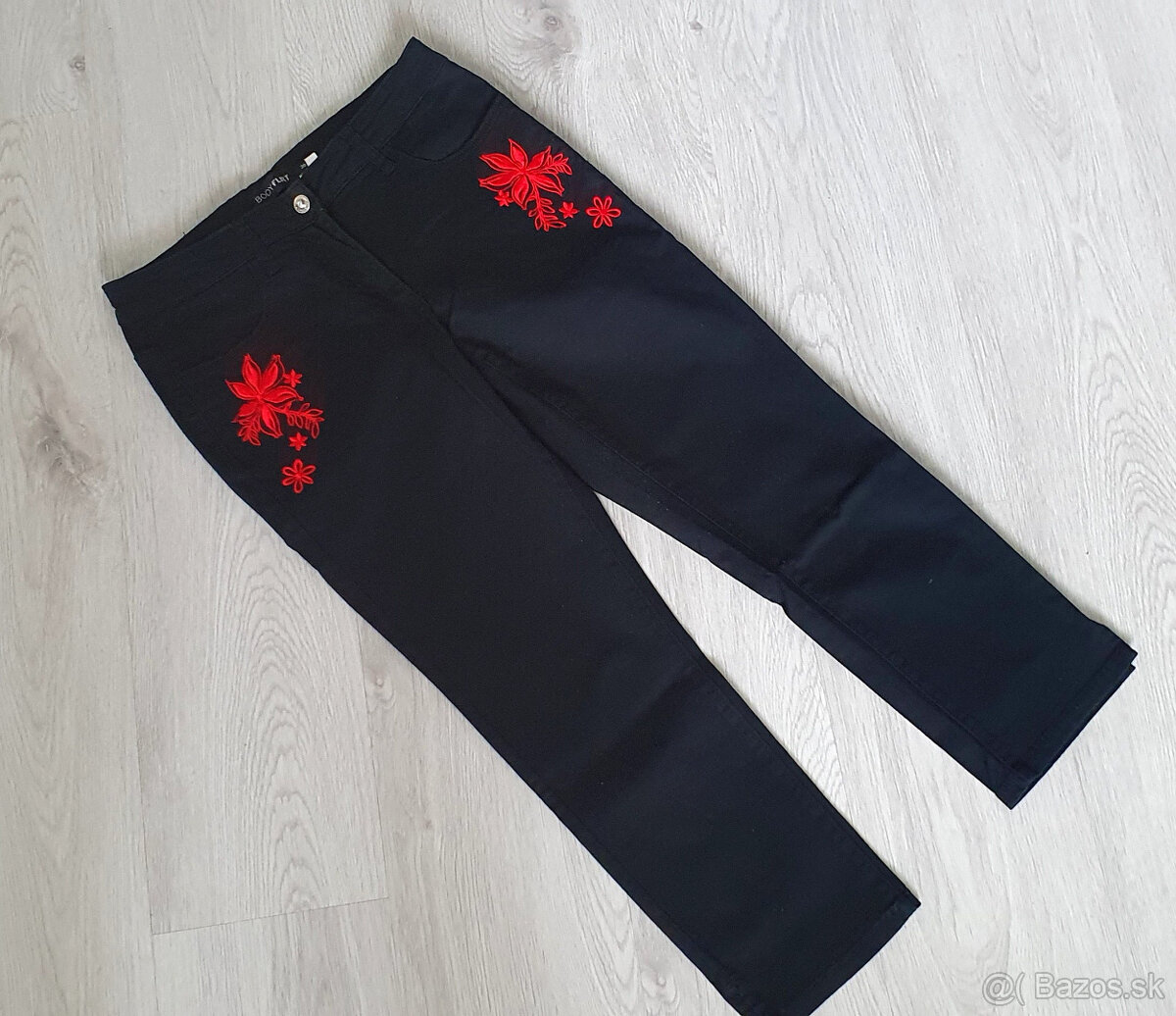 Čierne 7/8 nohavice v.38 - NOVÉ