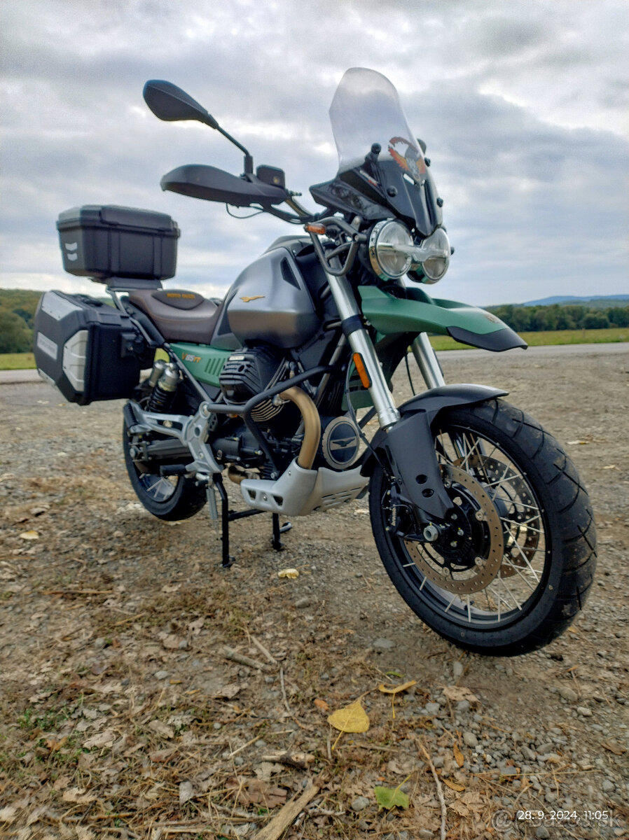 Moto Guzzi V85TT