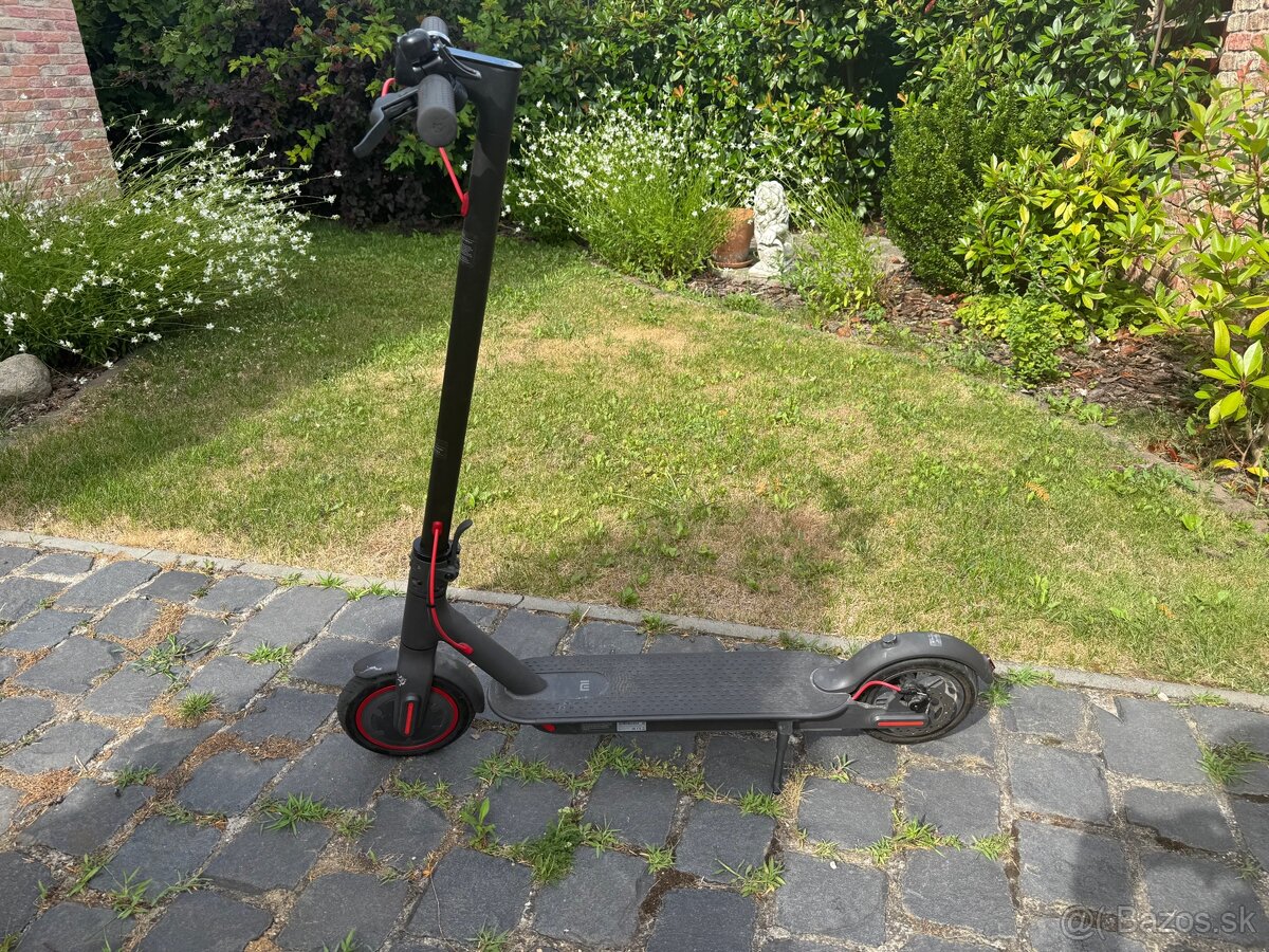 Xiaomi Mi Scooter M365 Pro