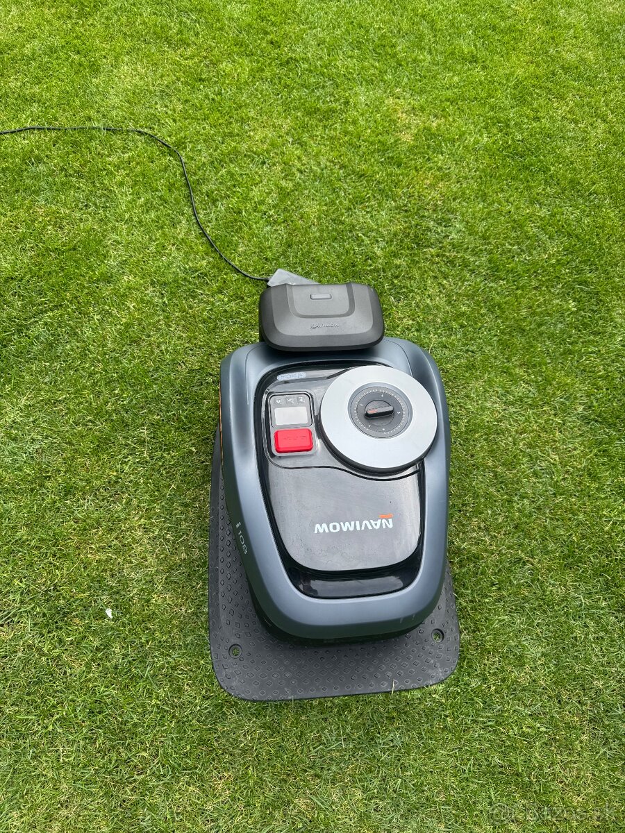 Robotická kosačka Navimow i108E