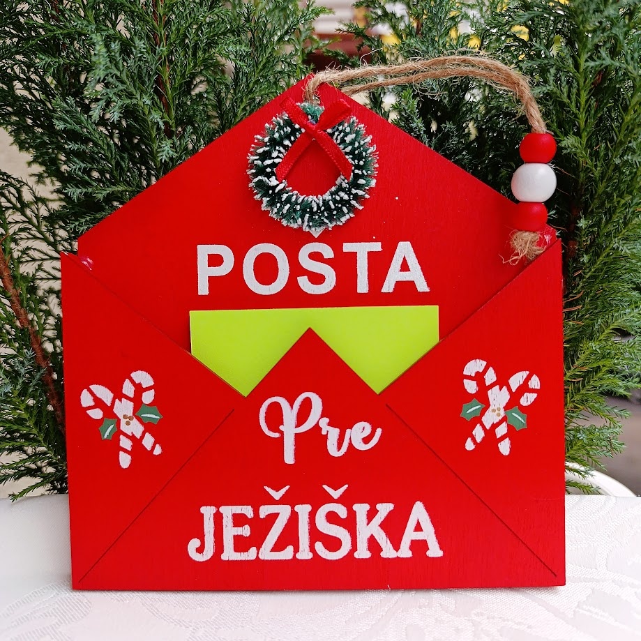 drevena schranka na postu pre Jeziska