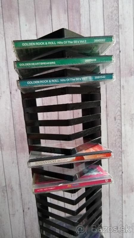 Stojan na CD