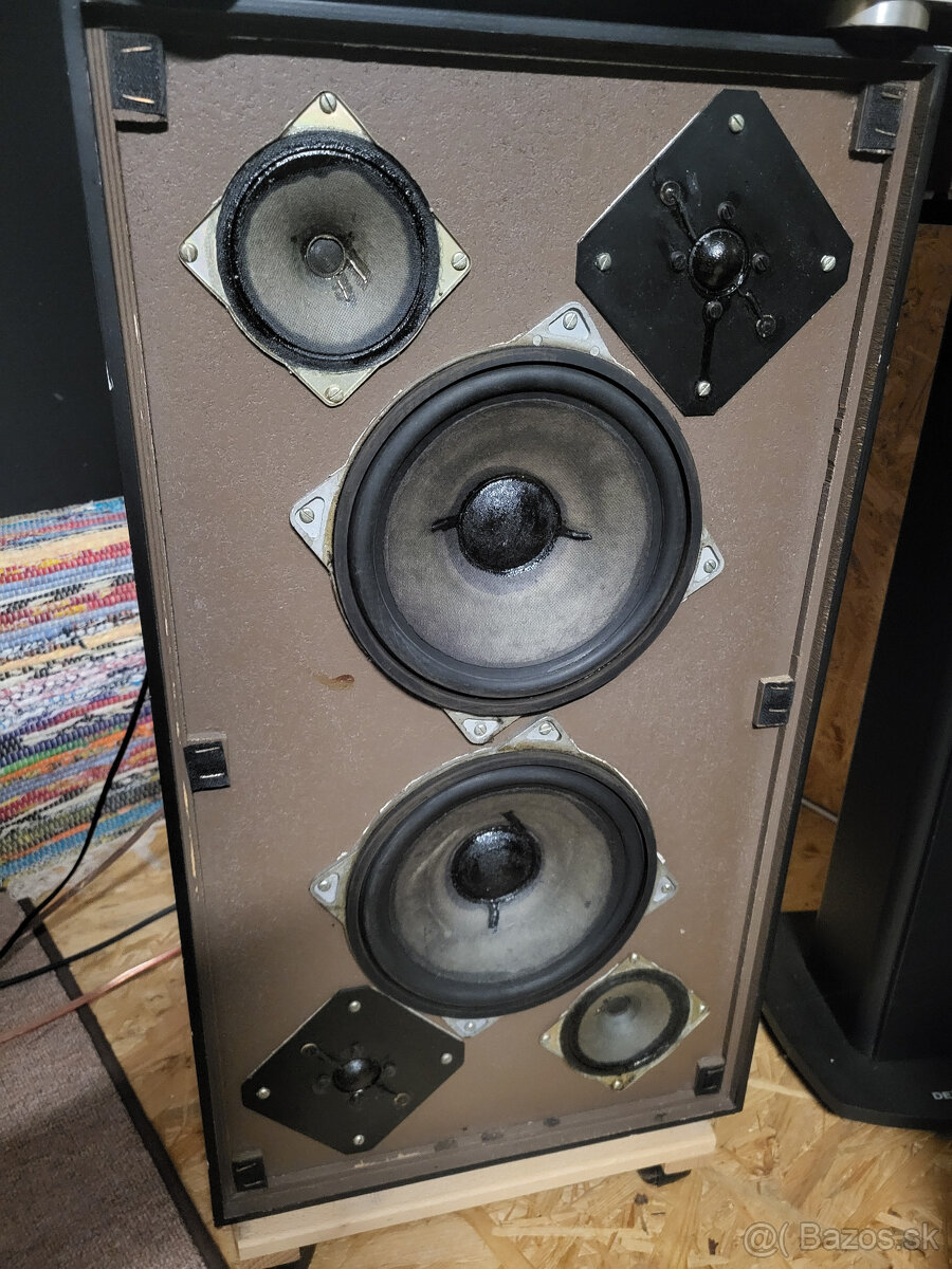 VIDEOTON Supermax D402E