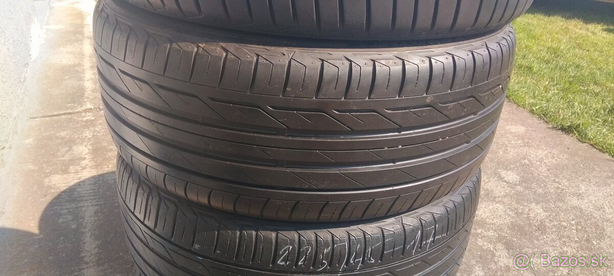 1ks.letna pne.Brigestone turanza T001[225/45r17
