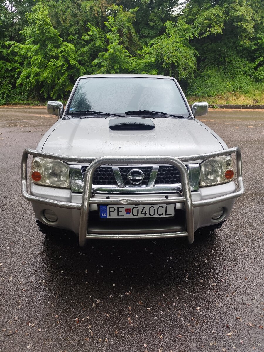 Nissan Navara D22 98kw 262 000km