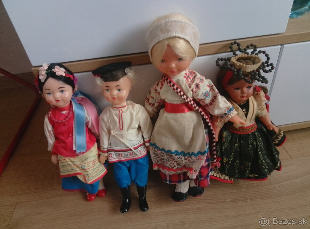 Retro bábiky 4ks