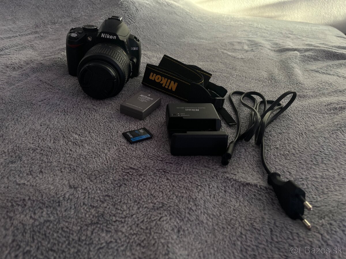 Nikon D3000