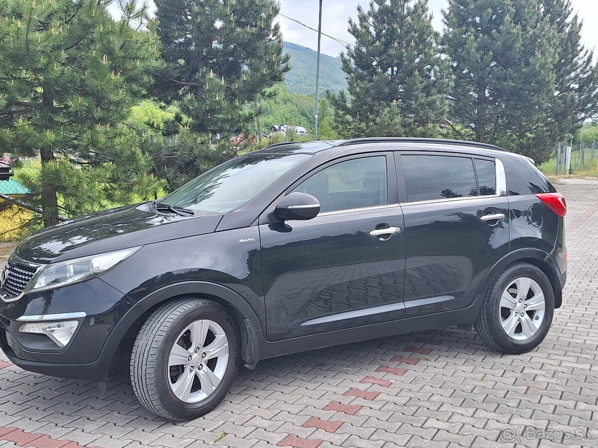 KIA SPORTAGE 2.0 CRDI 4x4 100 kw A/T automat