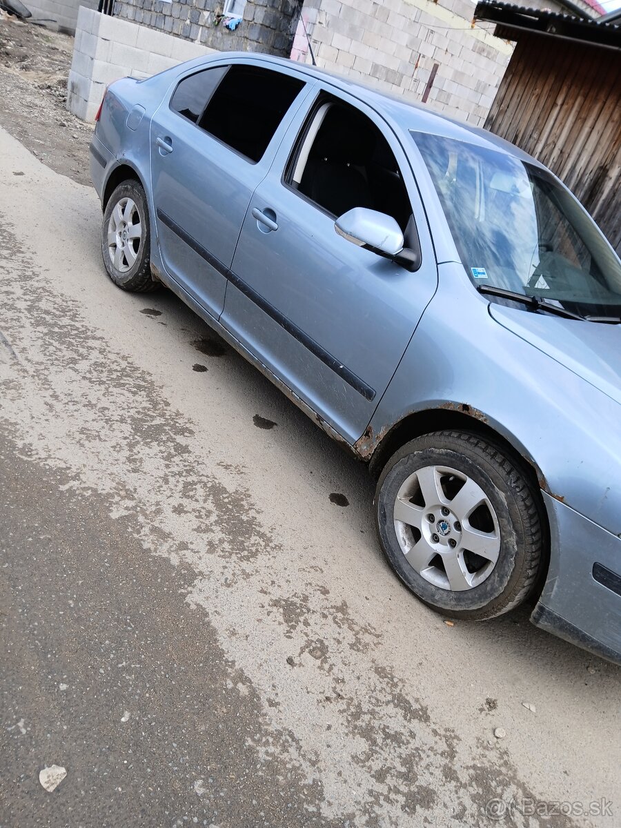 Predám na náhradné diely