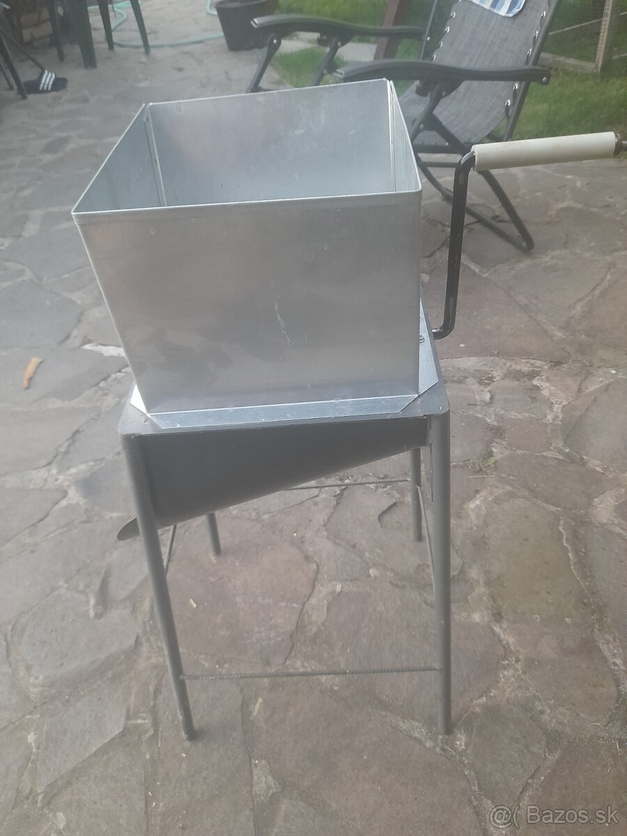 stojanová rezačka na kŕmnu repu