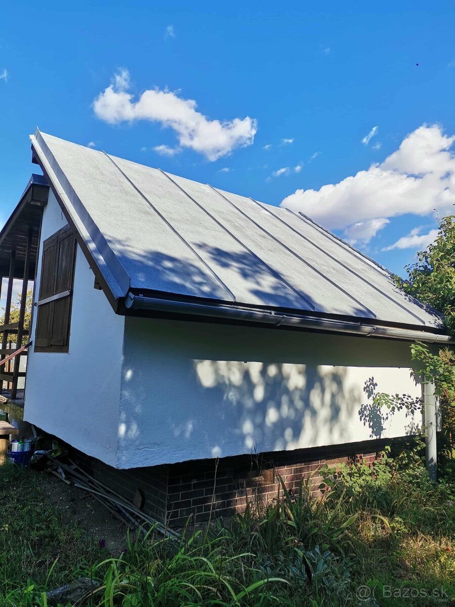 Chatka na rovnom pozemku