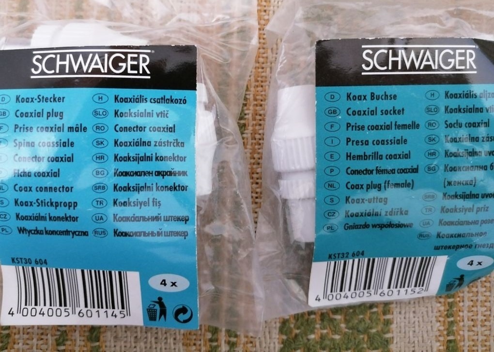 Koaxiální konektor - zdířka NOVÉ po 4ks