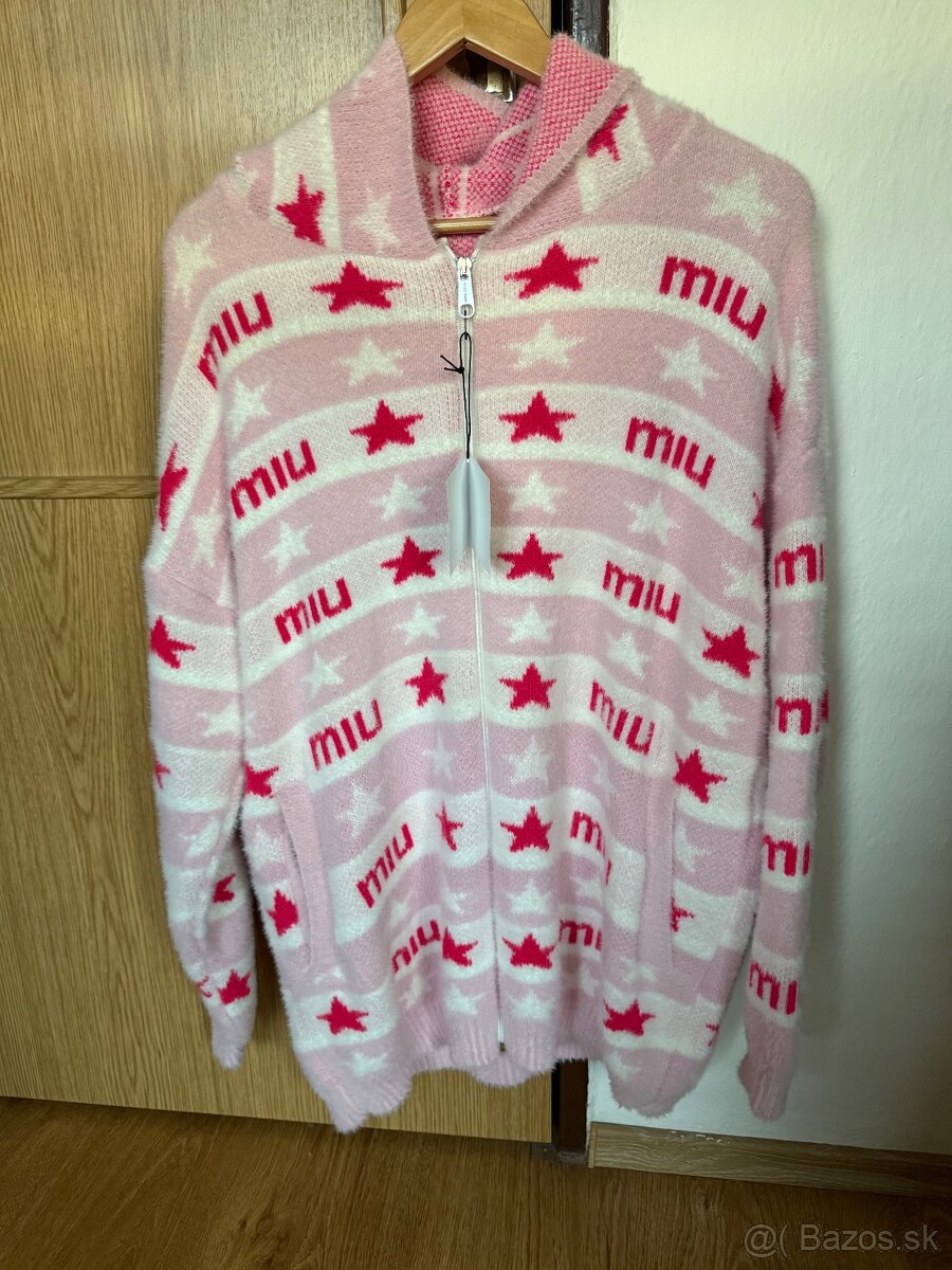 alpakova svetrikova bundicka znackova NOVA