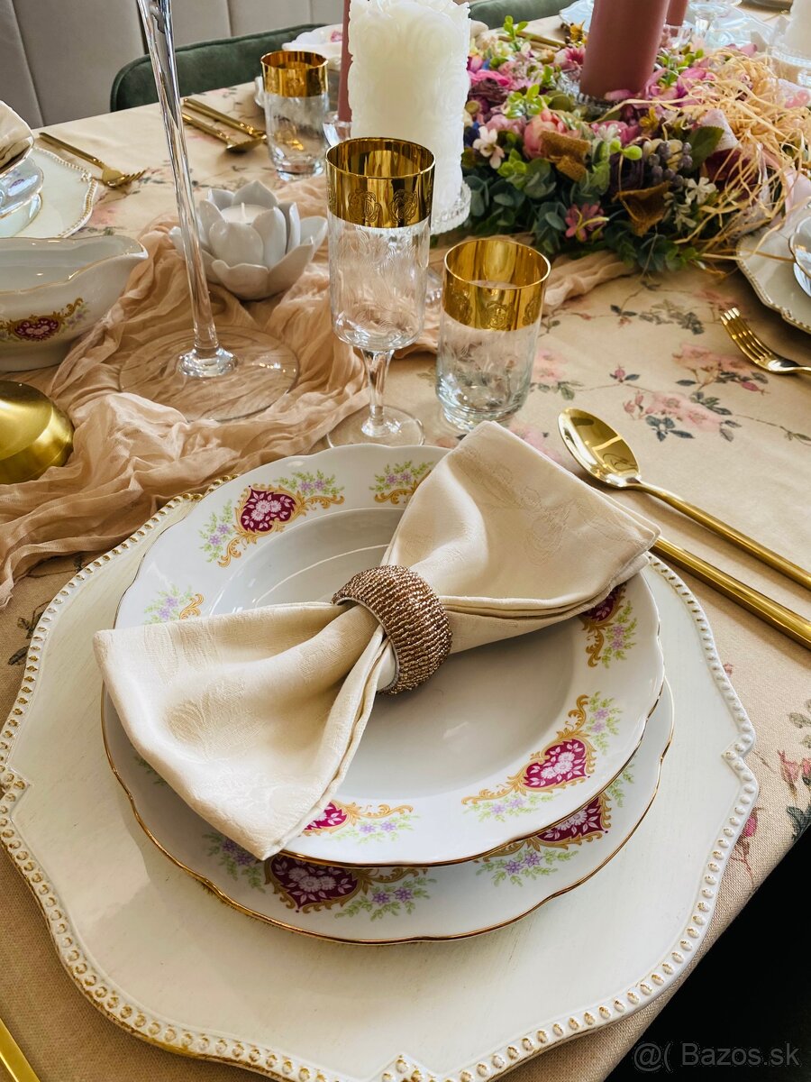 AKCIA krásna nepoužitá obedová súprava vhodná ako dar