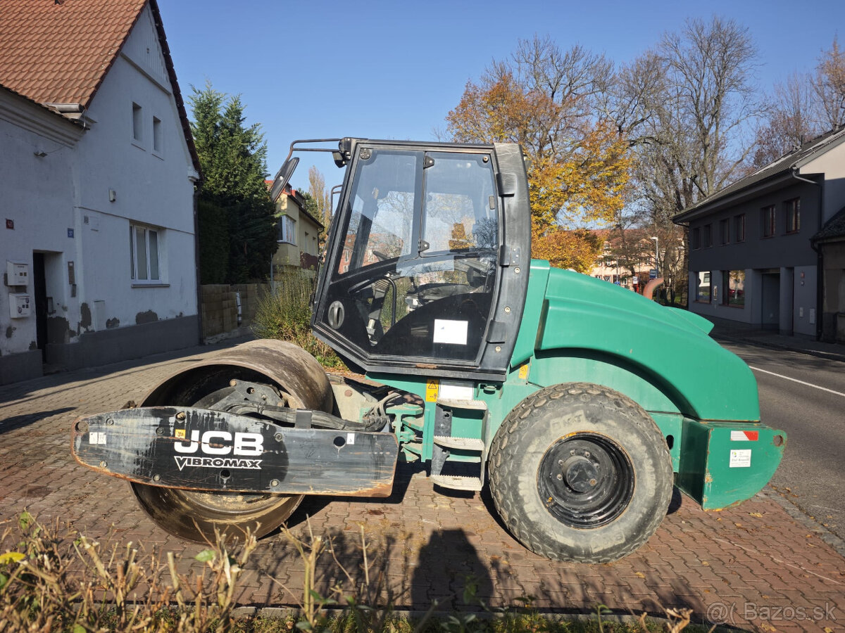 Vibracny valec JCB VM75 rv2011 2540m.h Bomag Hamm Dynapac