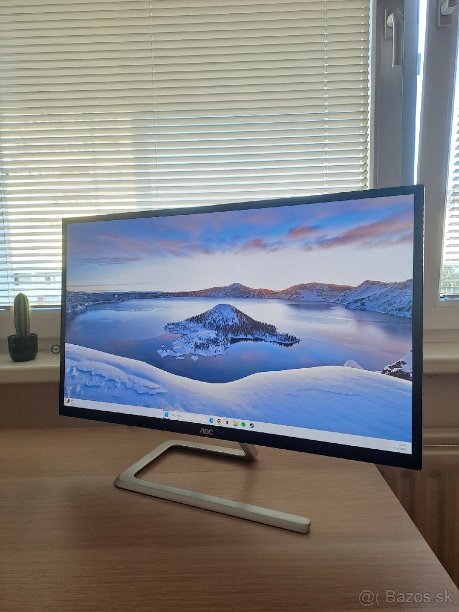 Monitor AOC