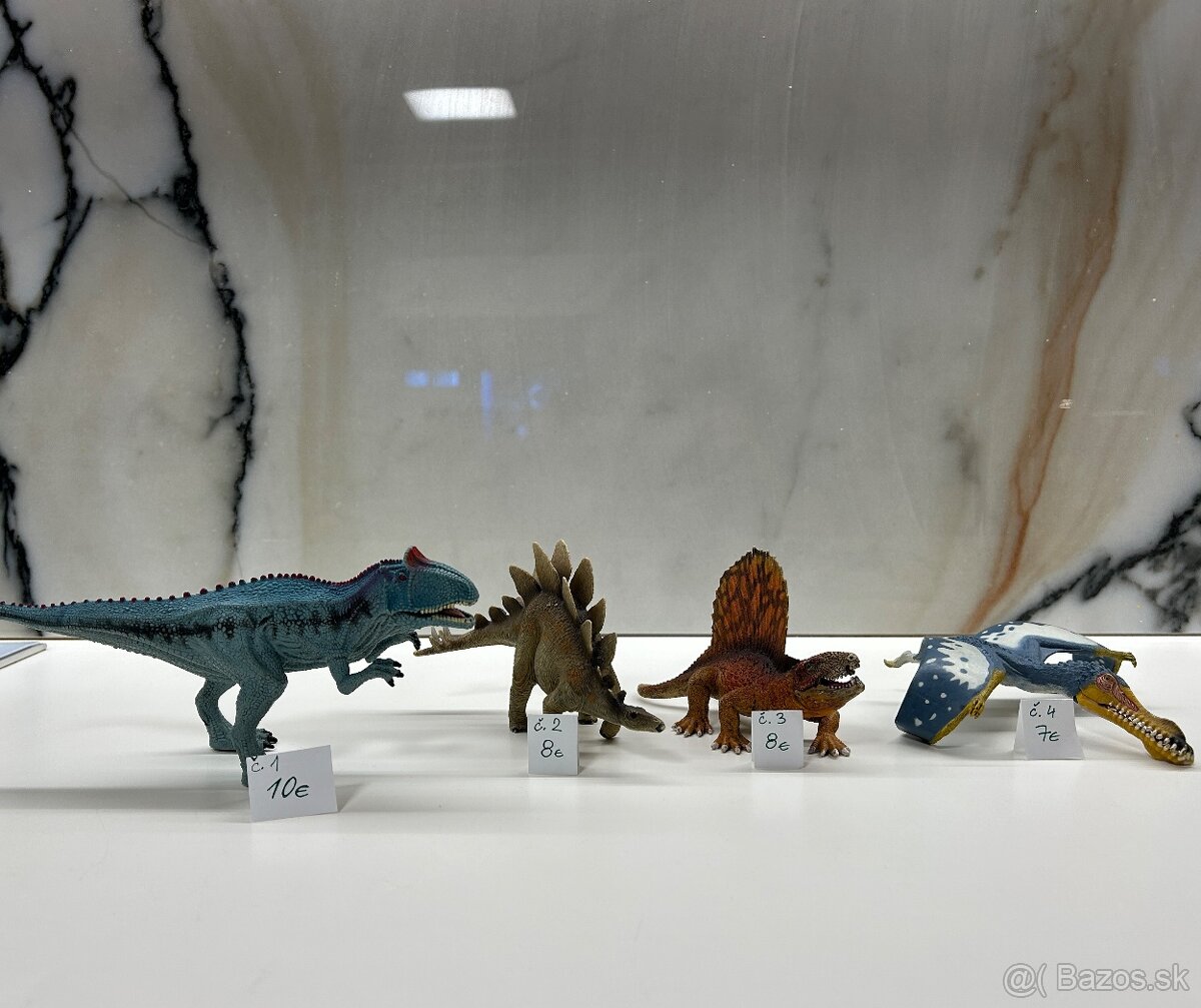Schleich dinosaury