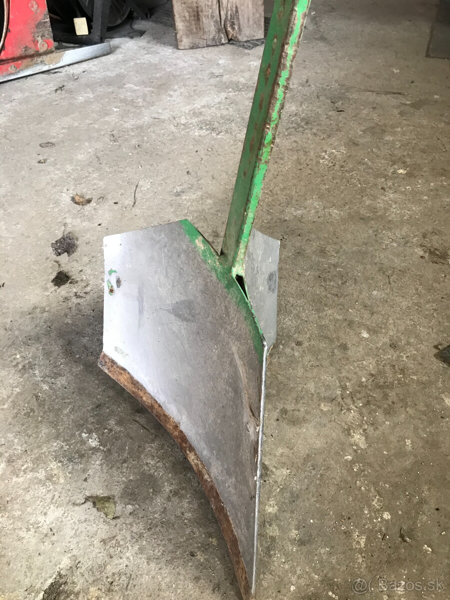 Predam Hrobkovu radlicu