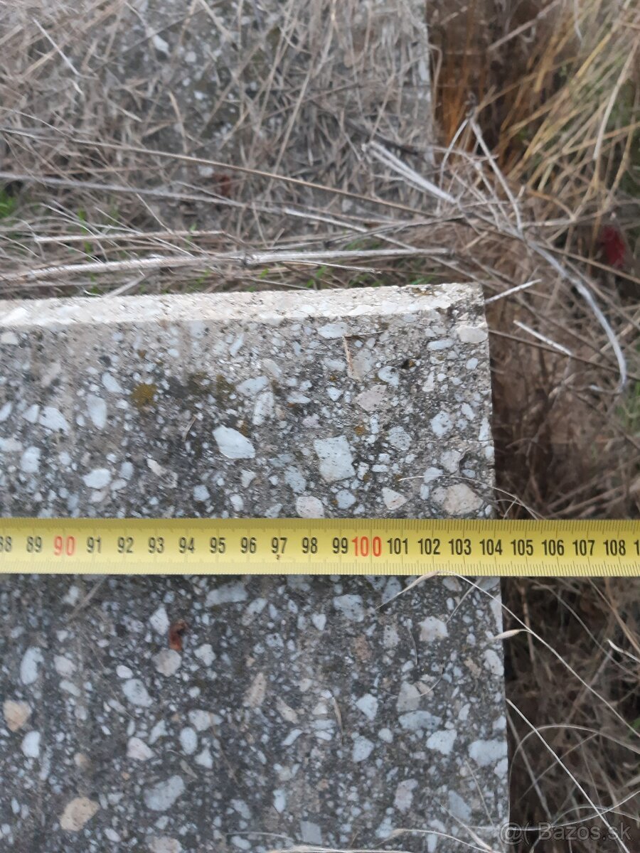 Schodisko - betonový prefabrikát