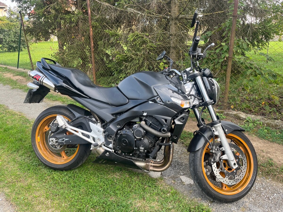 Suzuki GSR 600 rok 2006