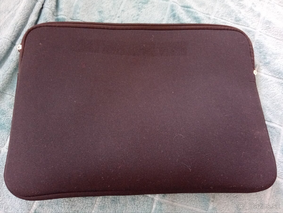 Puzdro na notebook