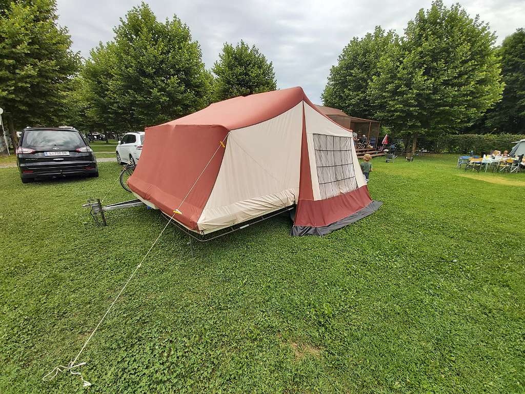 Retro stanovy prives - vozik Camper let GT