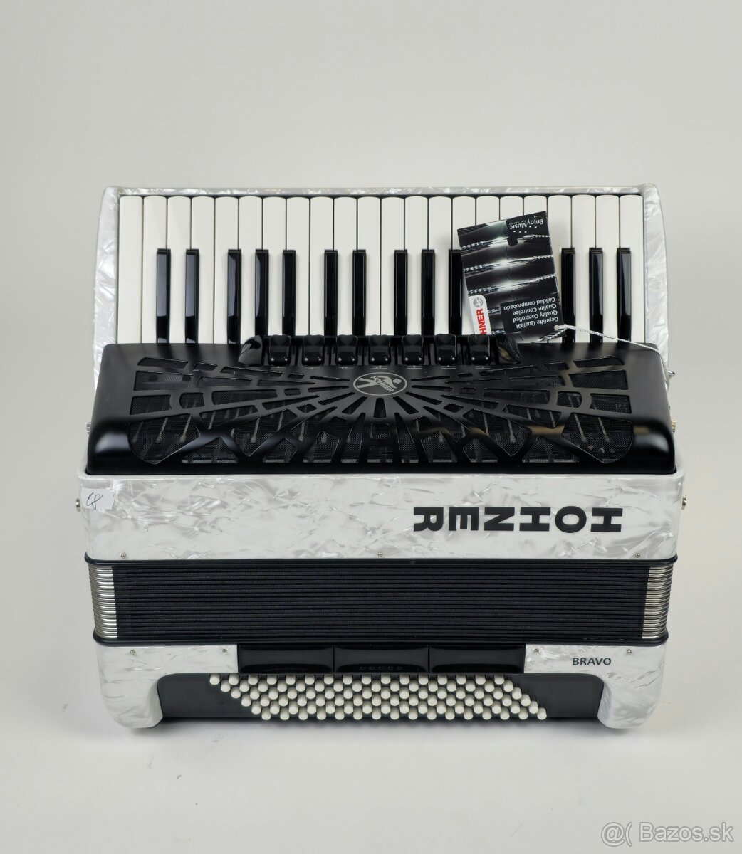 Nový akordeón Hohner Bravo 96bas, 3 hlas + záruka