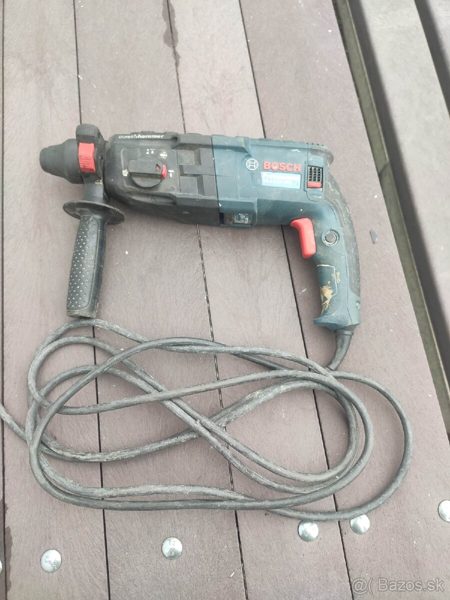 Zbijacie kladivo, vŕtačka Bosch GBH 2-24 DRE