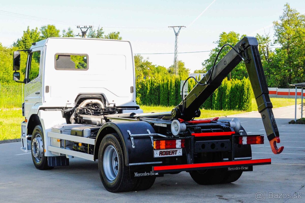MERCEDES AXOR 1924 HÁKOVÝ NOSIČ KONTAJNEROV EURO5