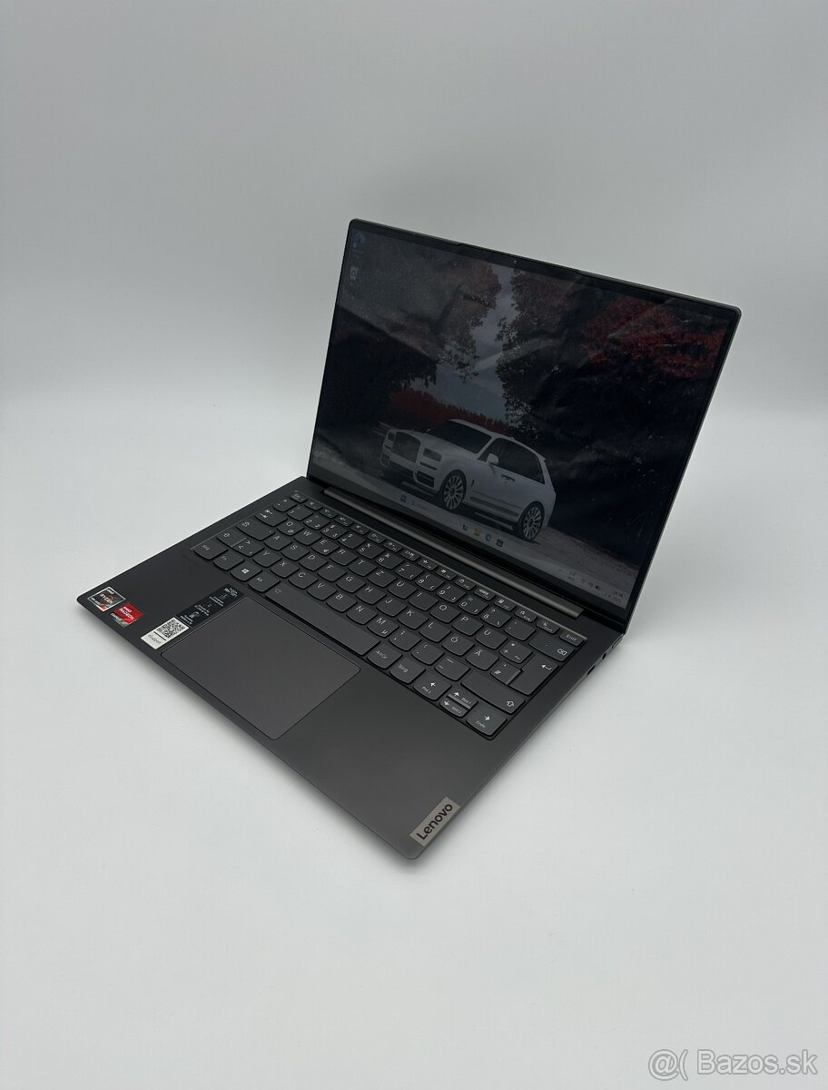 Lenovo Yoga 7 Series 14" - Ryzen 7 5800U | 16GB | 500GB SSD