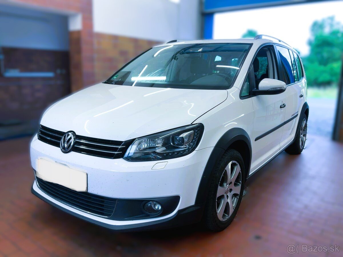 Volkswagen Touran Cross 2.0 TDi DSG 2013