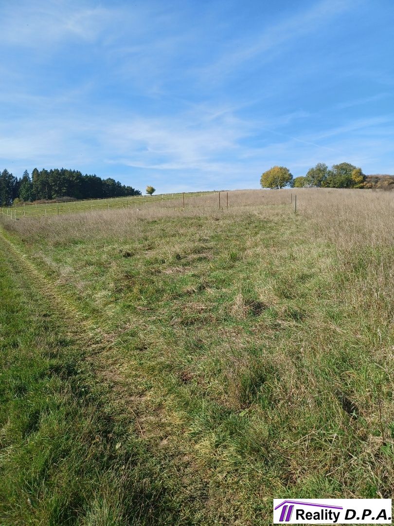 Stavebný pozemok 642 m2 pri Martine - obec Sučany