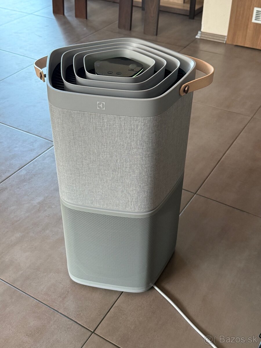 Čistička vzduchu Electrolux Pure A9