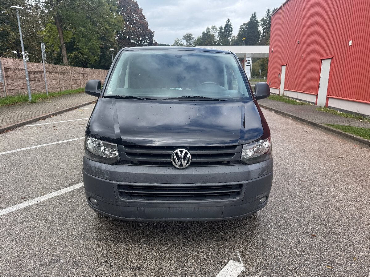Volkswagen Transporter T5 Long 2.0 TDI