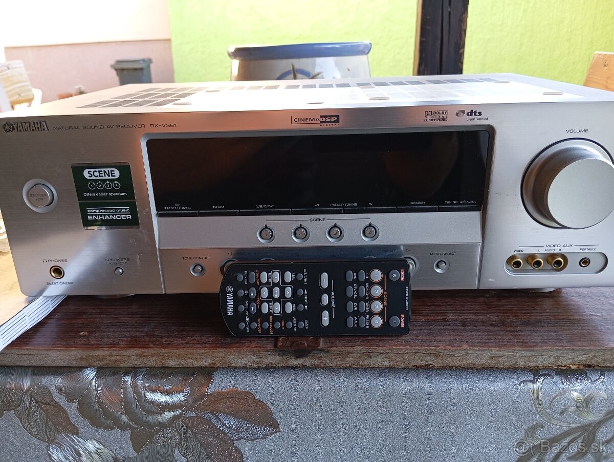 YAMAHA RECEIVER RX V 361