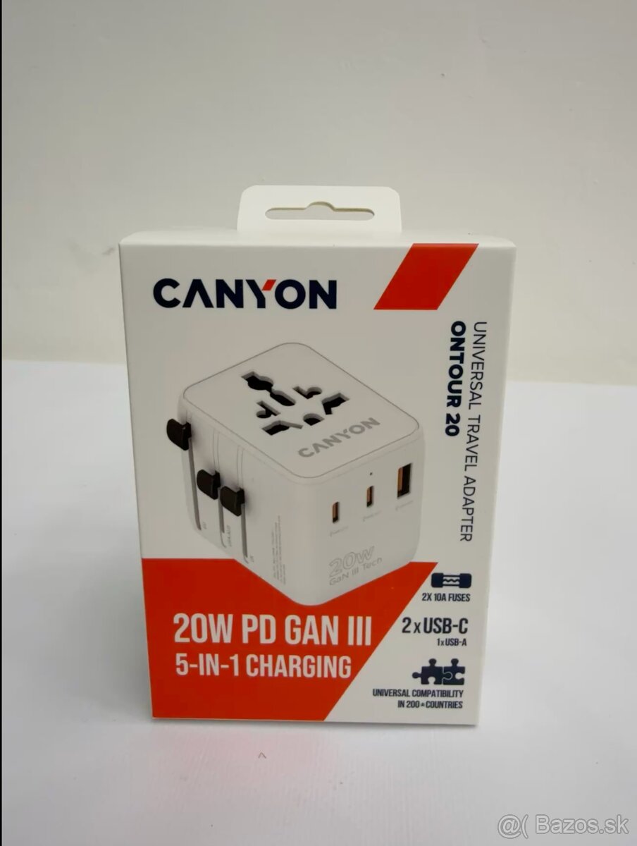 Canyon OnTour 20, univerzálny cestovný adaptér