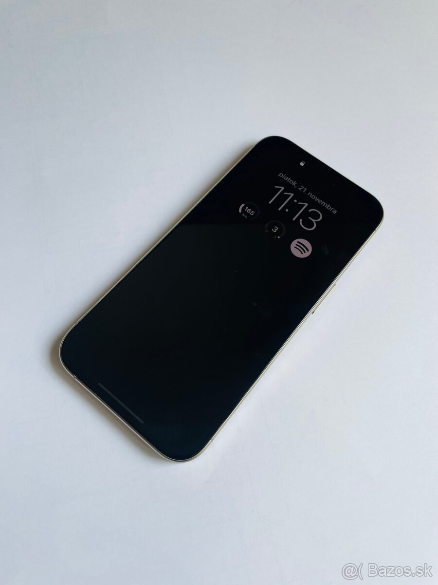 iphone 15 pro 256 GB titan