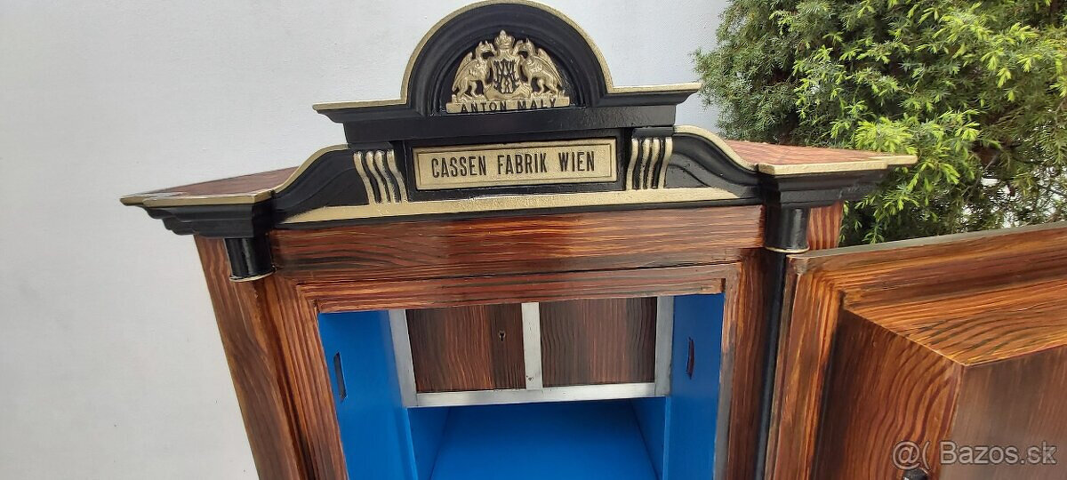 Trezor rv 1980 Perfektní stav.