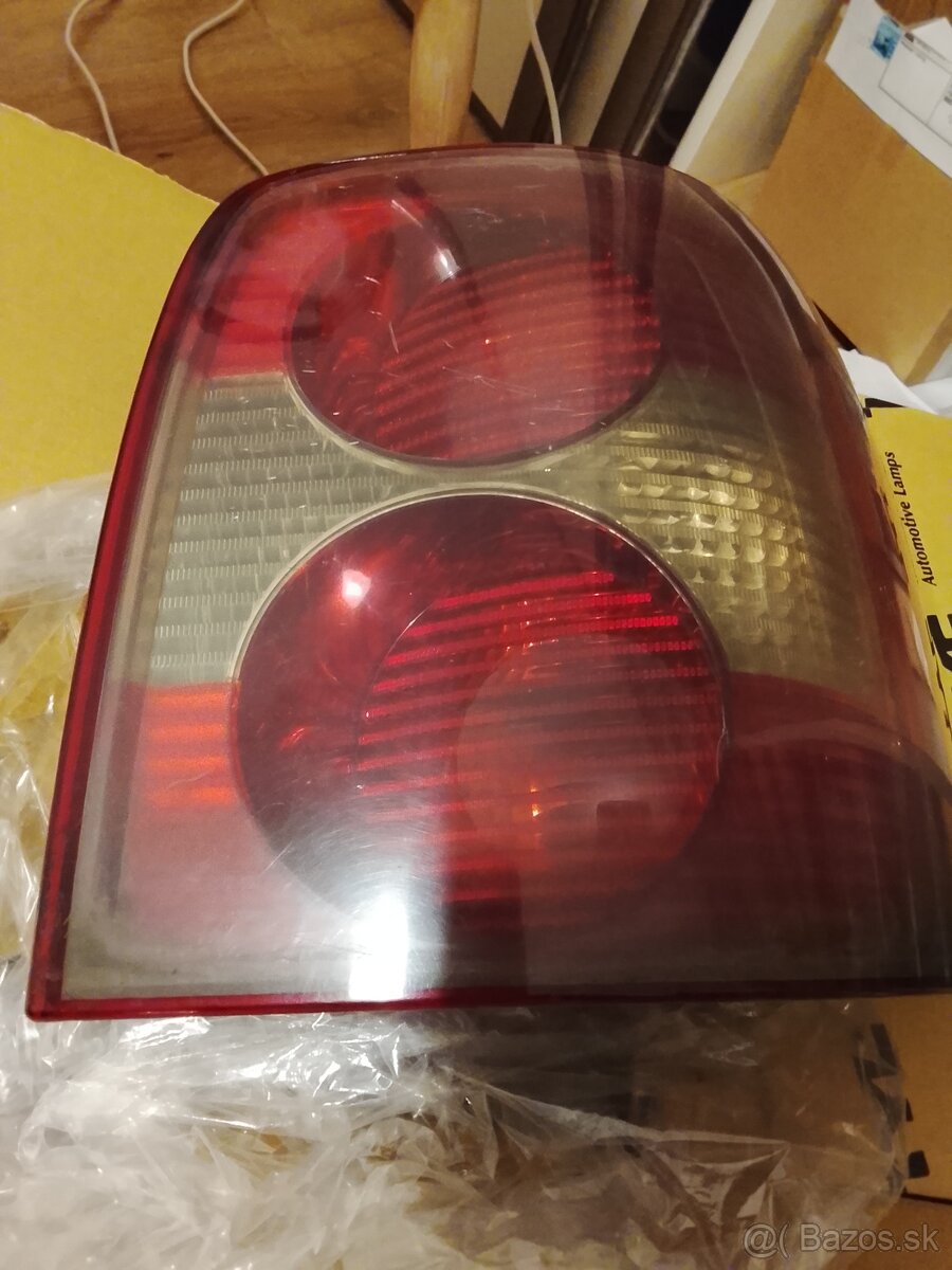 Zadné svetlo vw Passat B 5