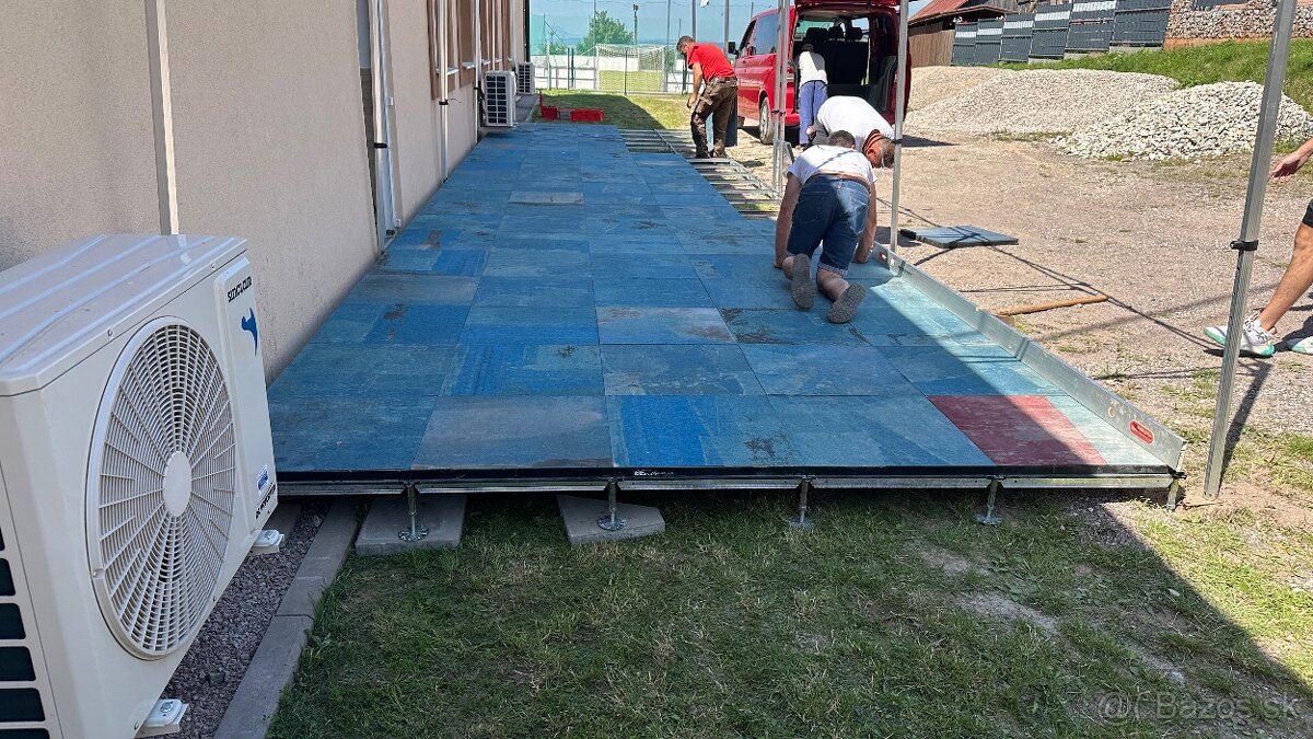 Pódium Uniflair Schneider Electric