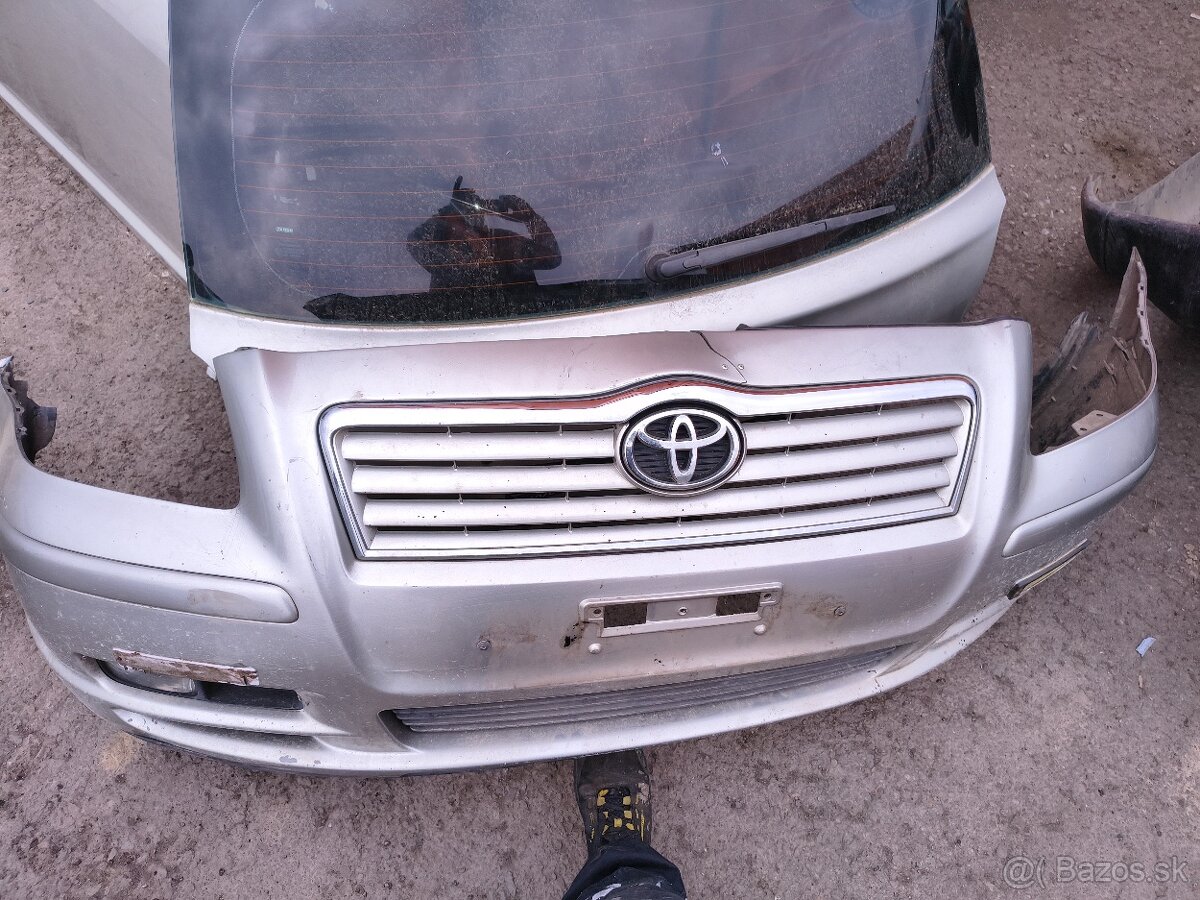 Toyota Avensis combi