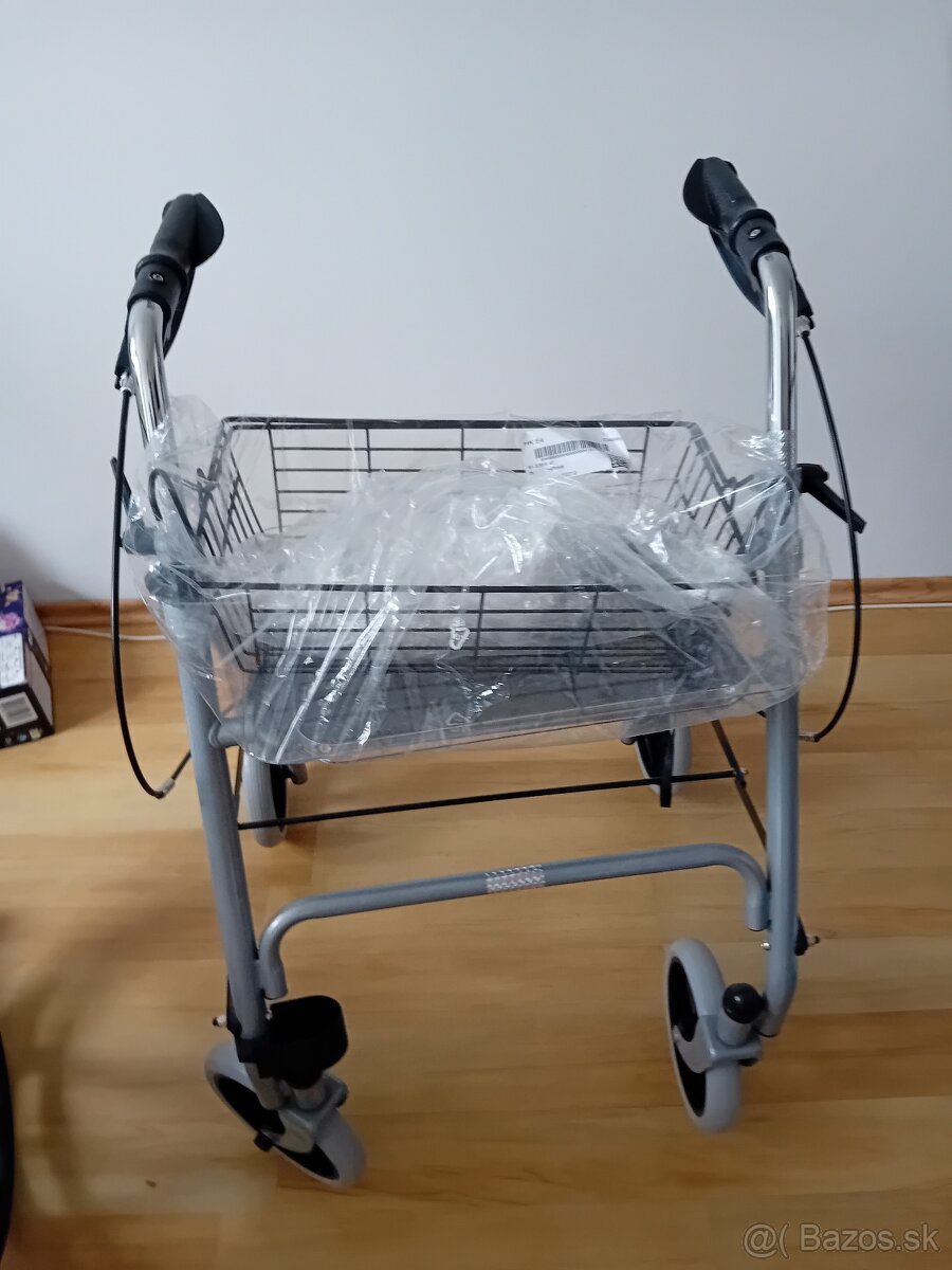 chodítko pre seniorov
