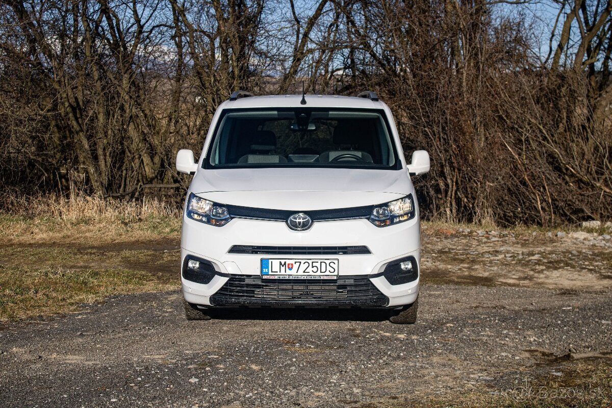 Toyota Proace City Verso 1.5 D-4D 100 Short Family Comfort