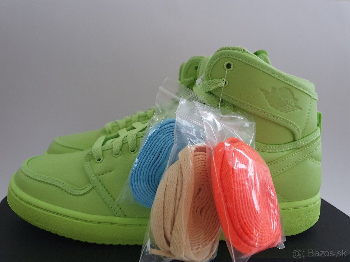 Nike Jordan 1 Retro Ajko Billie Eilish Ghost Green WMNS