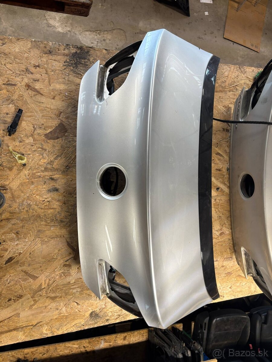 KUFOR NA VOLKSWAGEN PASSAT CC
