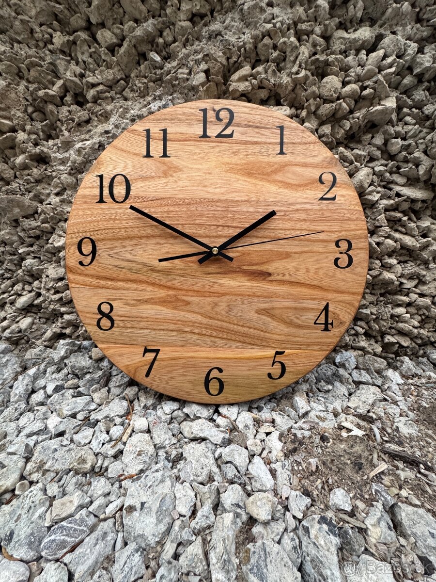 Nástenné hodiny 38cm