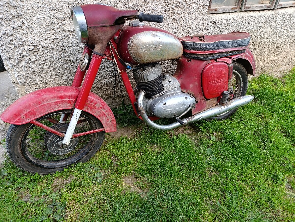 Jawa 250 typ 559