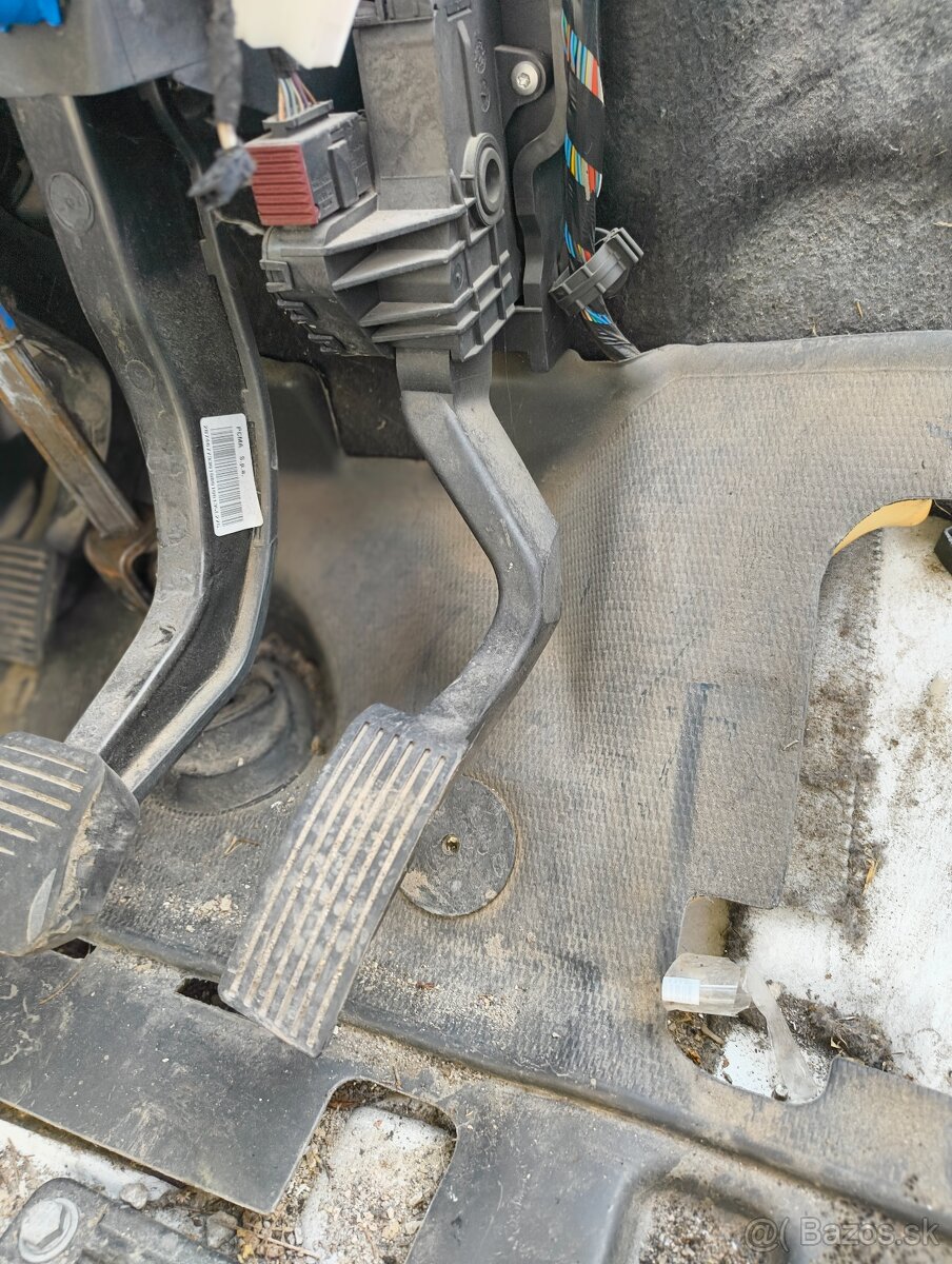 Predám plynový pedál na Fiat Ducato